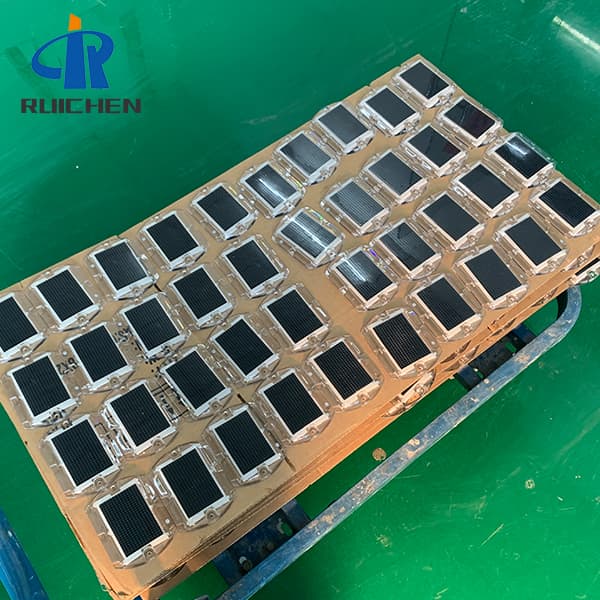 Red Solar Reflector Stud Light For Path In Philippines